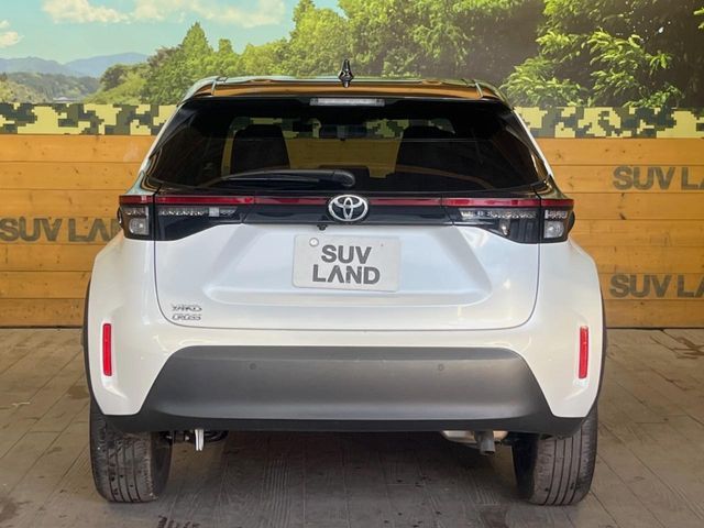 TOYOTA YARIS CROSS 2025
