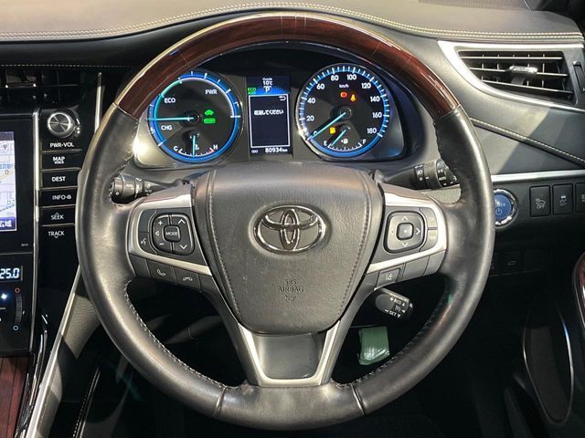 TOYOTA HARRIER HYBRID 2015