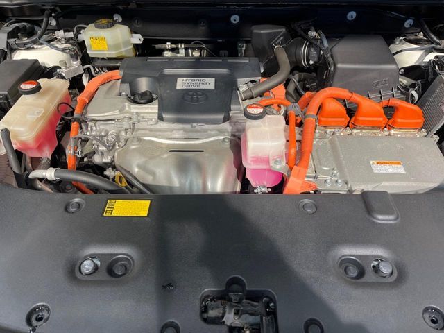 TOYOTA HARRIER HYBRID 2015