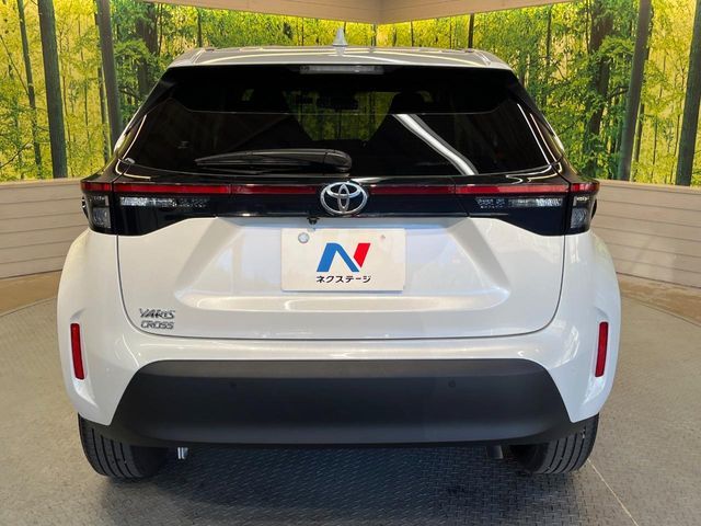 TOYOTA YARIS CROSS 2025