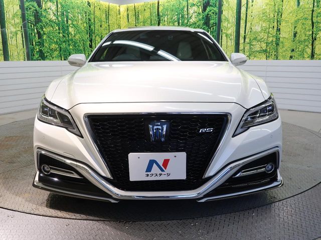 TOYOTA CROWN sedan hybrid 2019