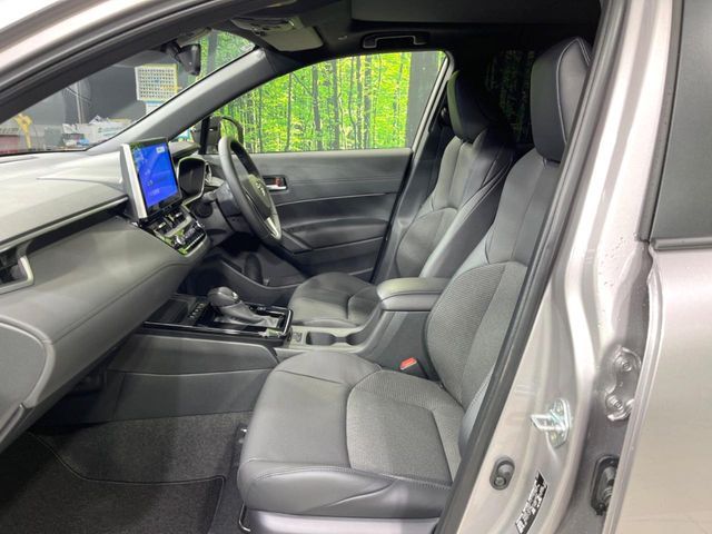 TOYOTA COROLLA CROSS HYBRID 2025