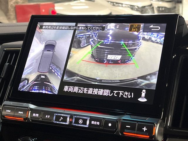 MITSUBISHI DELICA D:5 4WD 2025