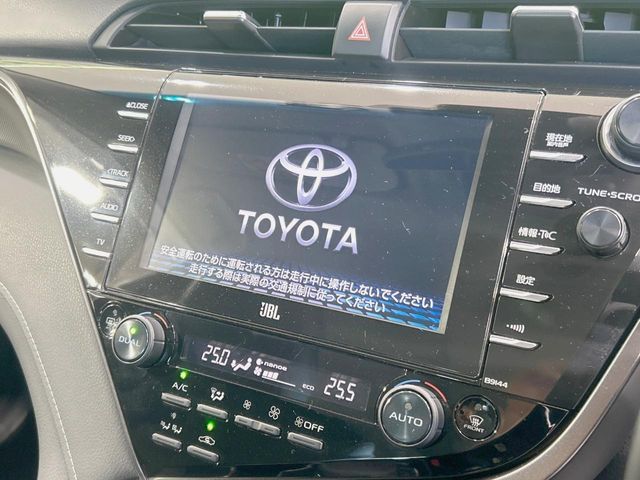 TOYOTA CAMRY HYBRID 2018