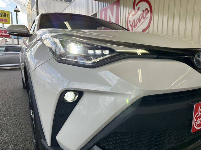 TOYOTA C-HR 2021