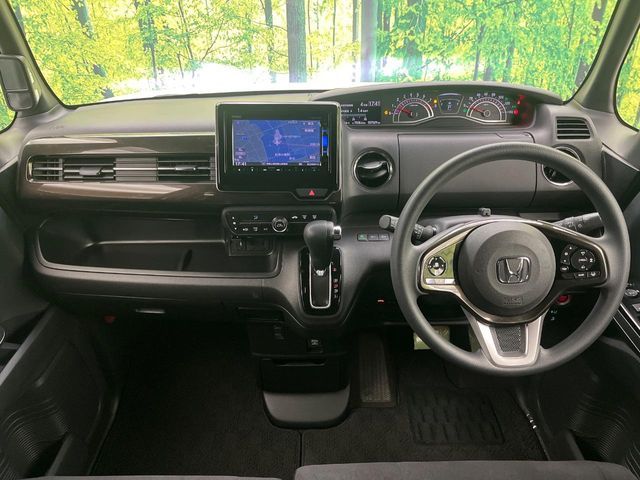 HONDA N BOX CUSTOM 2018