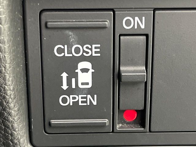 HONDA N BOX CUSTOM 2018