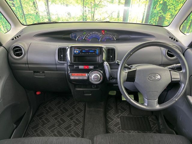 DAIHATSU TANTO CUSTOM 2010