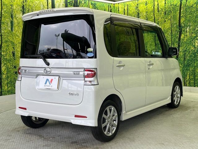 DAIHATSU TANTO CUSTOM 2010