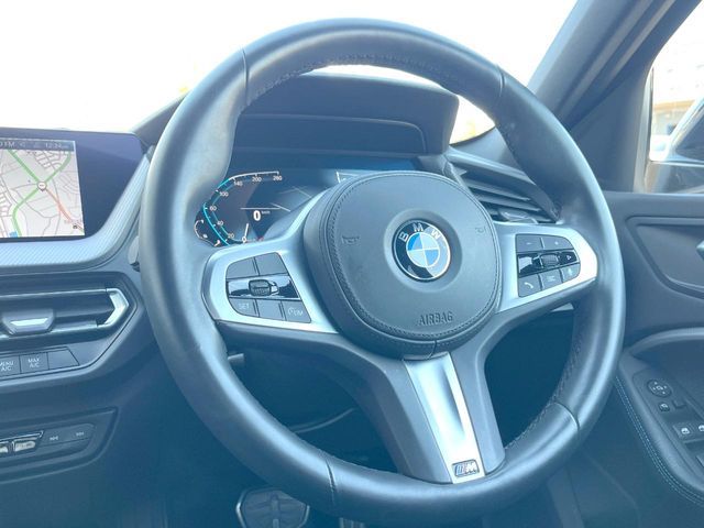 BMW BMW 1series 2020