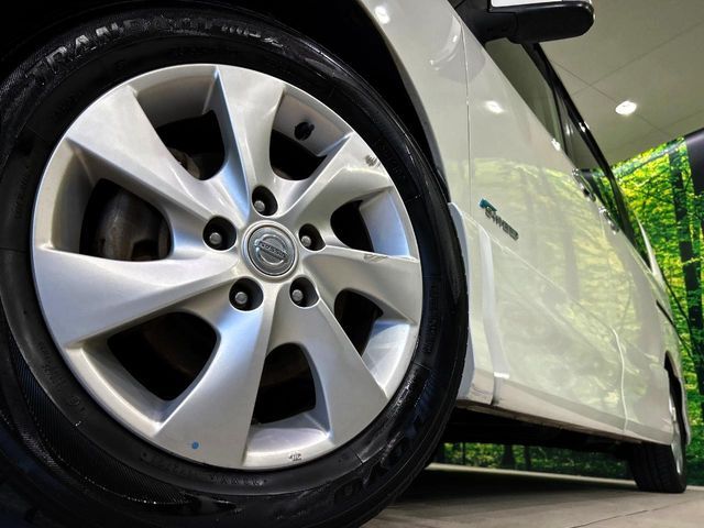 NISSAN SERENA  S-HYBRID 2013