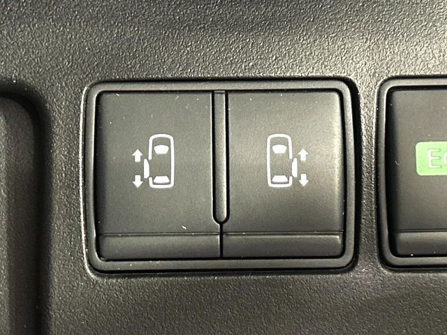 NISSAN SERENA  S-HYBRID 2016