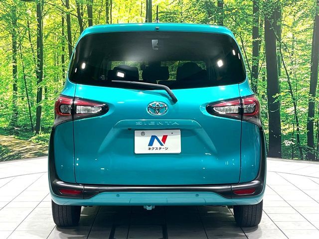 TOYOTA SIENTA 2018