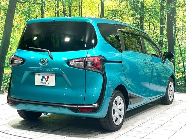 TOYOTA SIENTA 2018