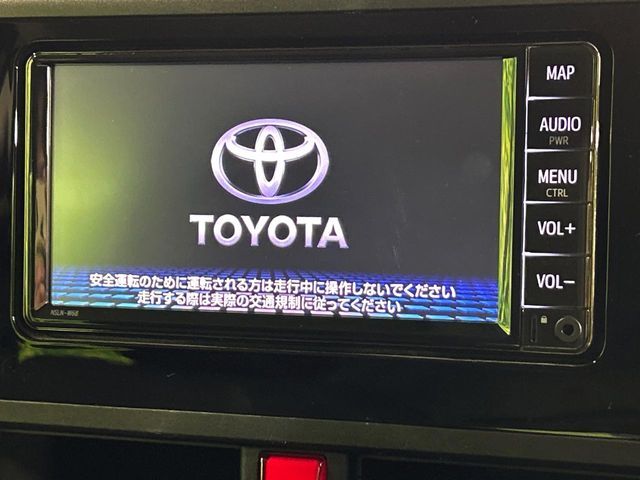 TOYOTA ROOMY 2022