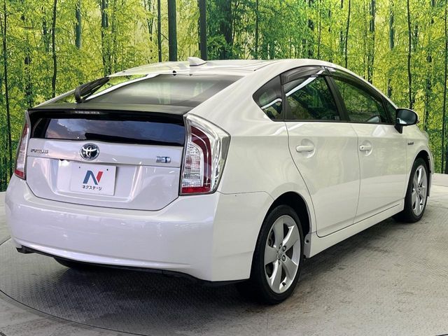 TOYOTA PRIUS 2012