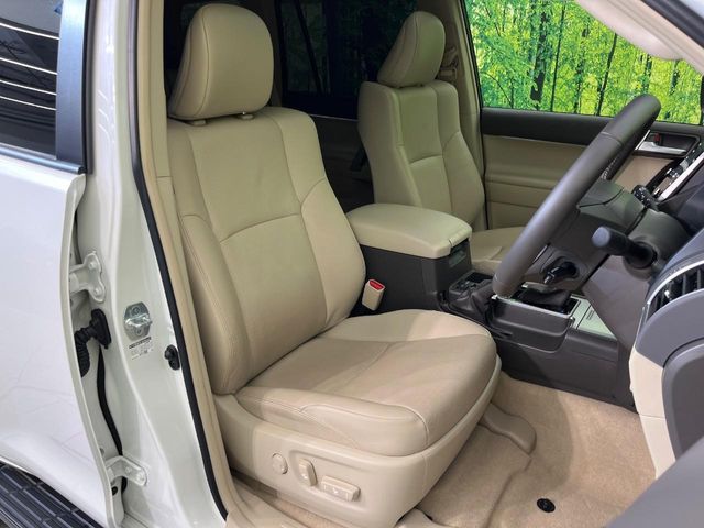 TOYOTA LANDCRUISER PRADO 2023