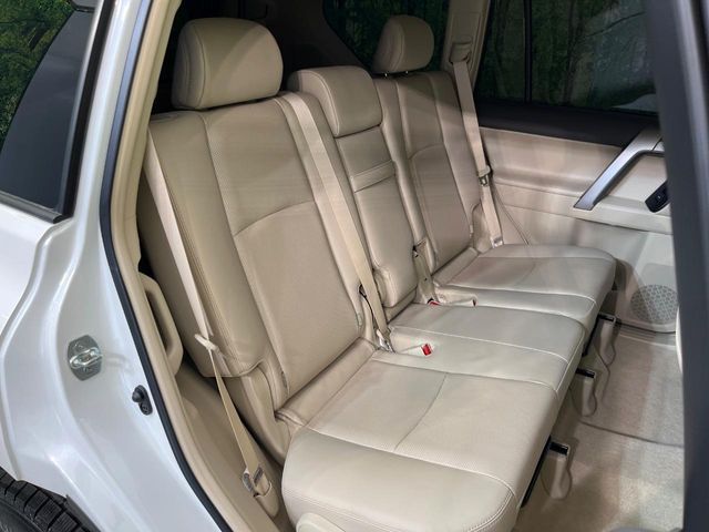 TOYOTA LANDCRUISER PRADO 2023