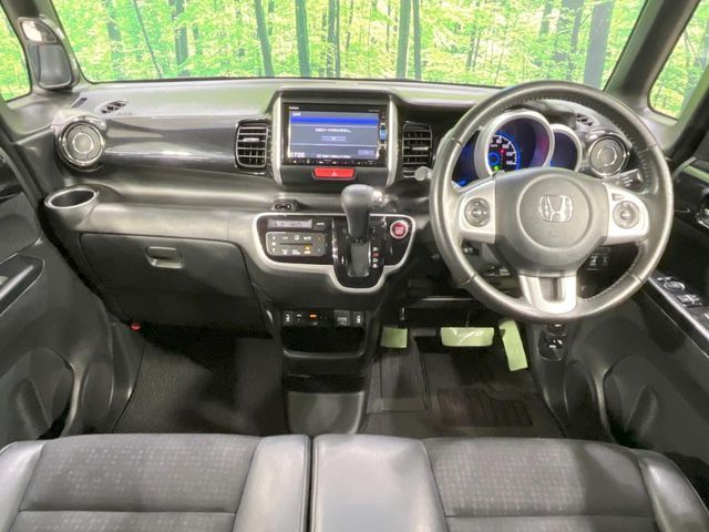 HONDA N BOX CUSTOM 2017