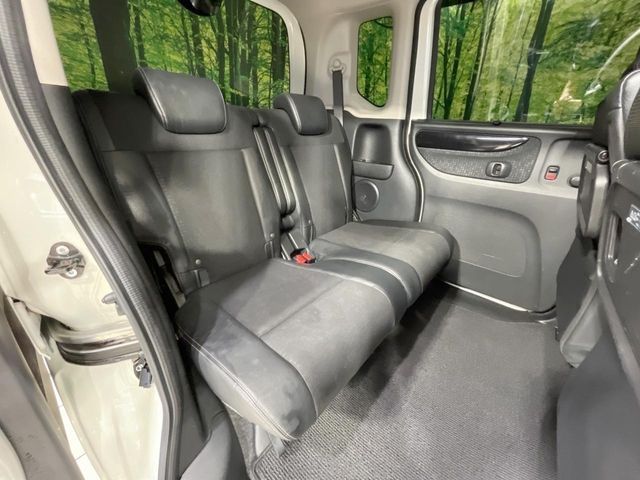 HONDA N BOX CUSTOM 2017