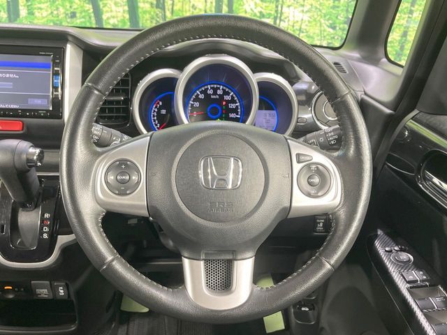 HONDA N BOX CUSTOM 2017