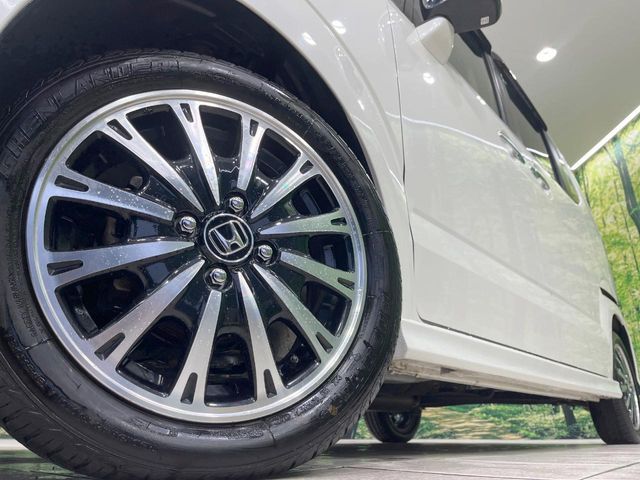 HONDA N BOX CUSTOM 2017