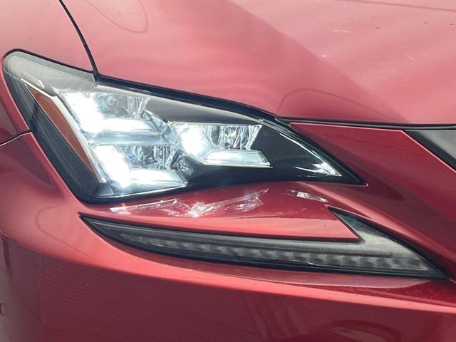 TOYOTA LEXUS RC300h 2015