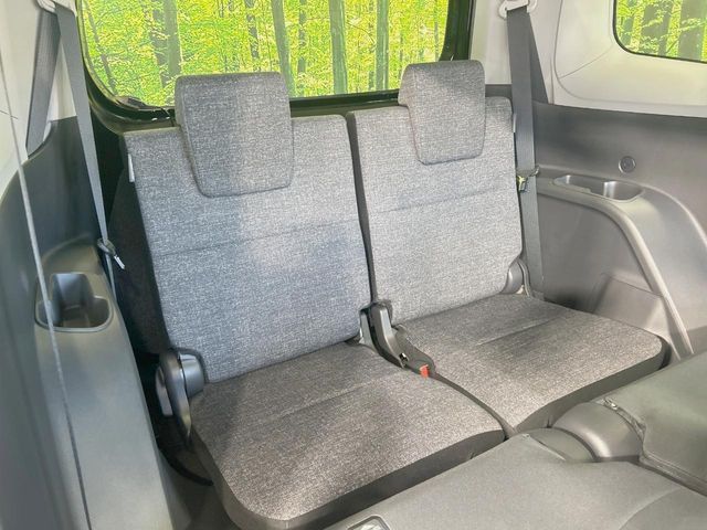 TOYOTA SIENTA HYBRID 2023