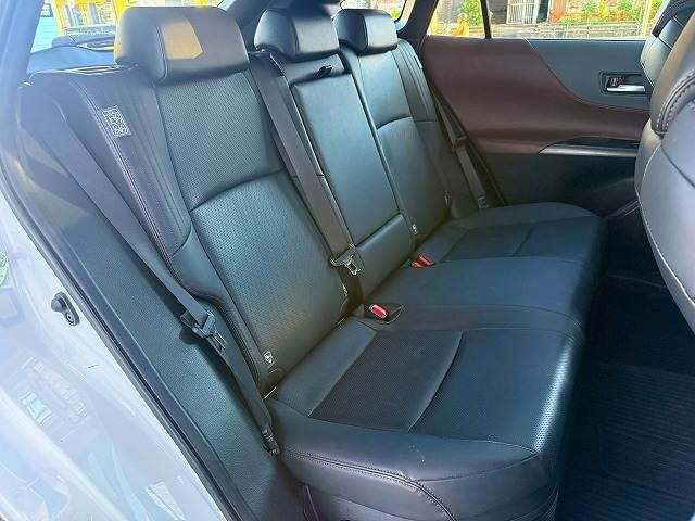 TOYOTA HARRIER HYBRID 2023