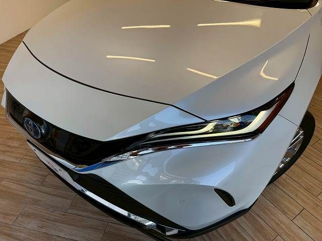 TOYOTA HARRIER HYBRID 2023