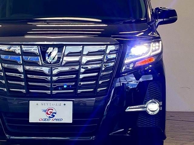 TOYOTA ALPHARD 2015