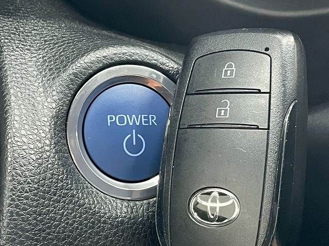 TOYOTA YARIS CROSS HYBRID 2023