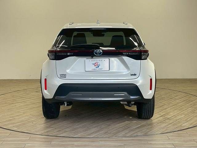 TOYOTA YARIS CROSS HYBRID 2023