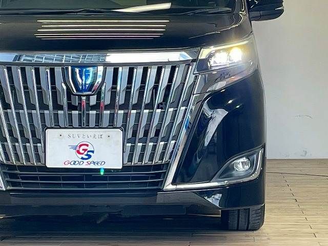 TOYOTA ESQUIRE HYBRID 2017