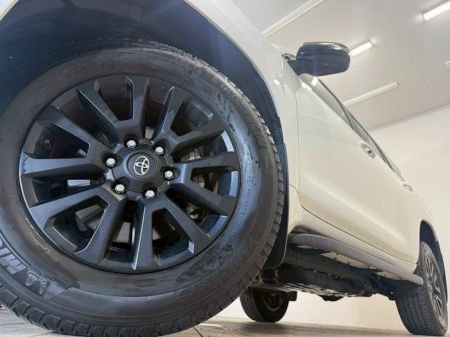 TOYOTA LANDCRUISER PRADO 2023