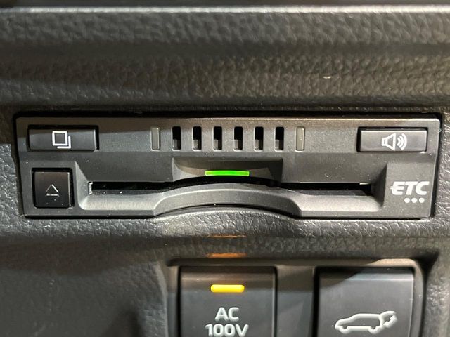 TOYOTA COROLLA CROSS HYBRID 2023