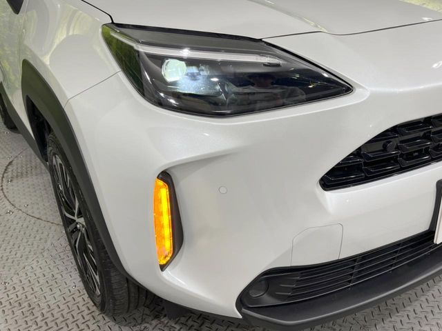 TOYOTA YARIS CROSS HYBRID 2024