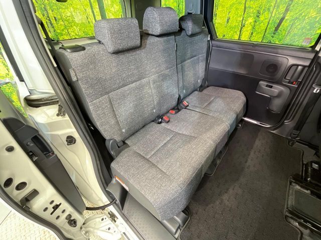 TOYOTA SIENTA HYBRID 2023