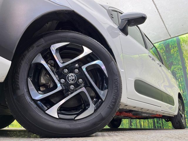 TOYOTA SIENTA HYBRID 2023