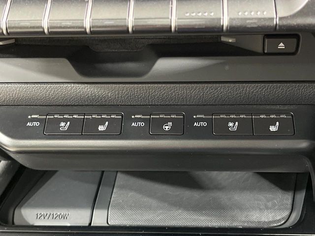 TOYOTA LEXUS UX250h AWD 2019