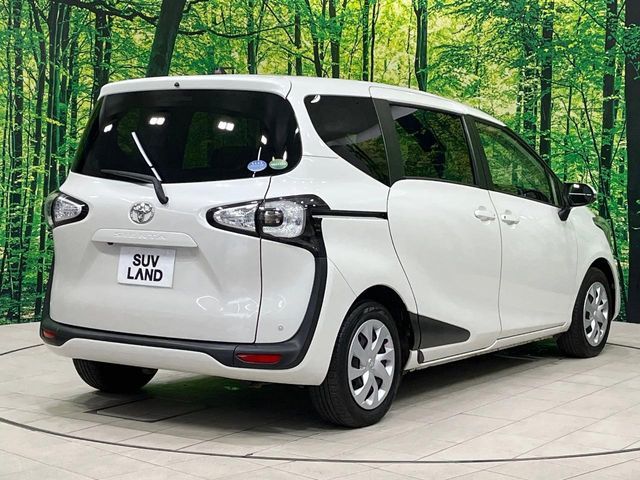 TOYOTA SIENTA 2016