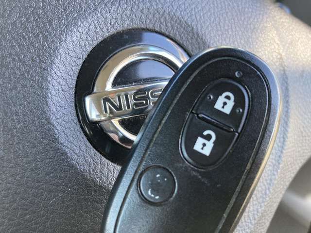 NISSAN ROOX 4WD 2011