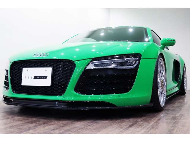 AUDI AUDI R8 2014
