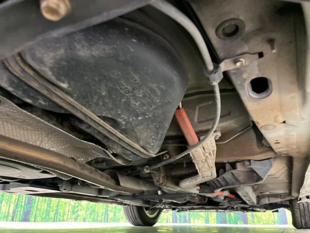 TOYOTA PRIUS Alpha 2012