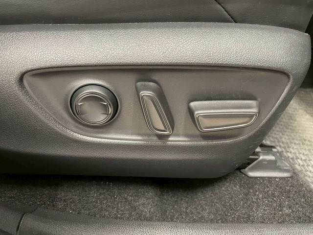 TOYOTA RAV4 4WD 2023