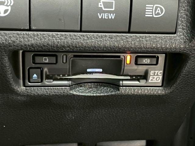 TOYOTA RAV4 4WD 2023