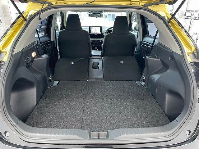 TOYOTA YARIS CROSS HYBRID 2021