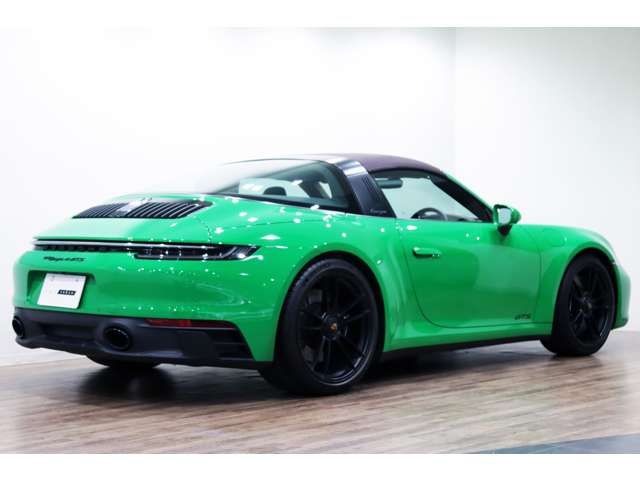 PORSCHE PORSCHE 911 2023