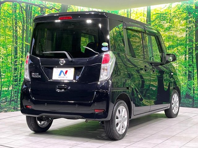 NISSAN DAYZ ROOX 2019