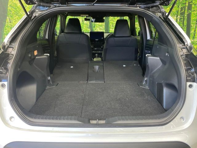 TOYOTA YARIS CROSS 2025